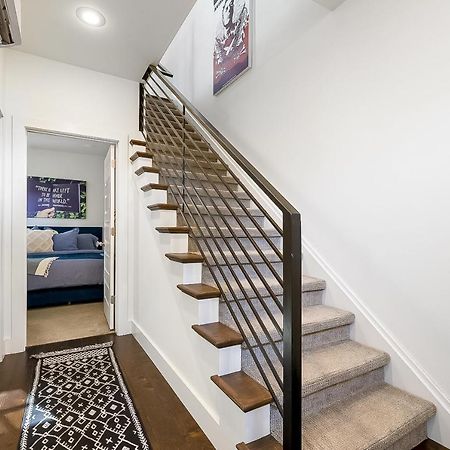 The Bourdain Apartment เบนตันวิลล์ ภายนอก รูปภาพ